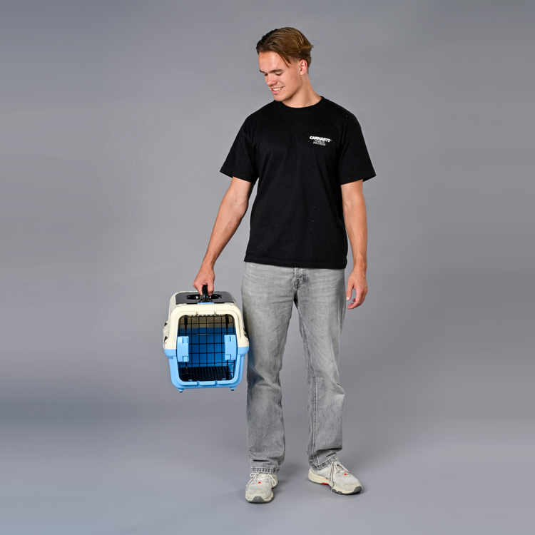 Travel basket with steel door for cats and dogs (blue) 50 x 50 x 35 cm