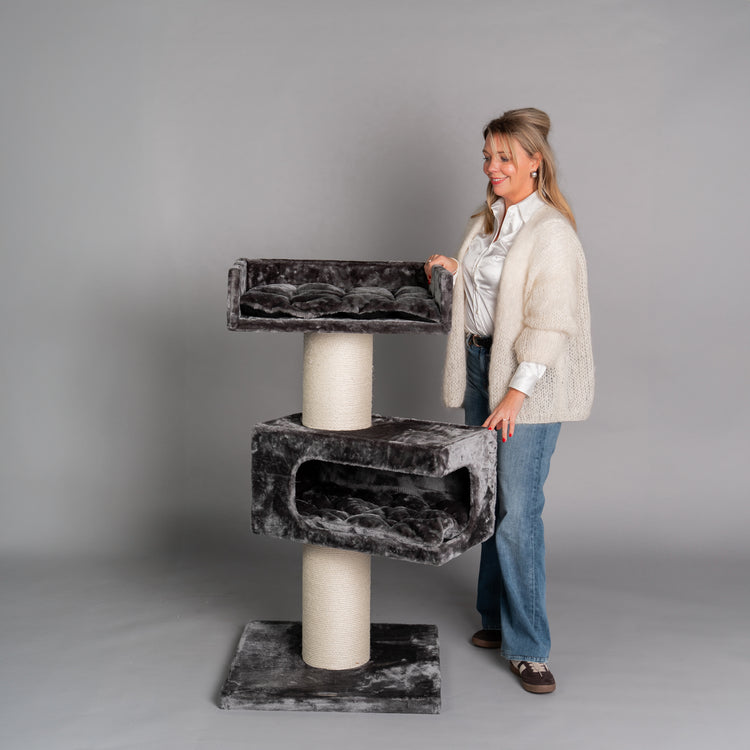 Cat Scratcher Maine Coon Lounge Retreat (Dark Grey)