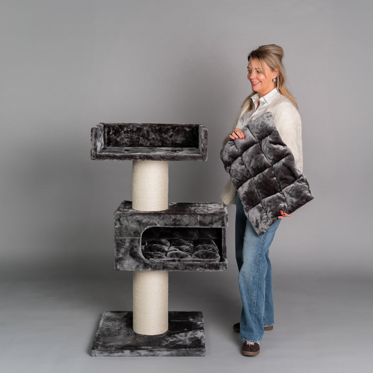 Cat Scratcher Maine Coon Lounge Retreat (Dark Grey)