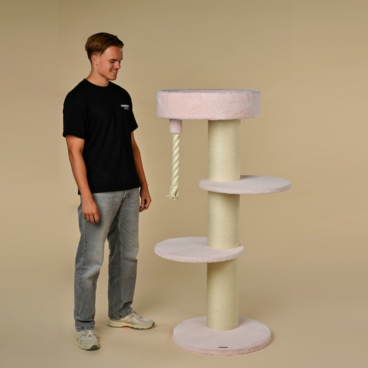 Cat Tree Maine Coon Sleeper (Pink Teddy)