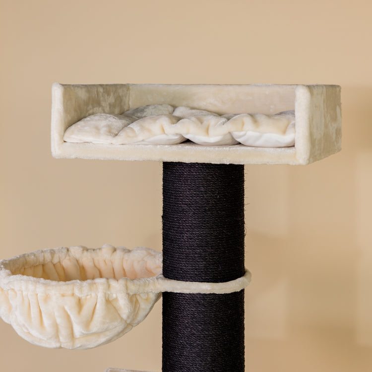 Cat Scratcher Royalty Retreat Blackline (Beige)