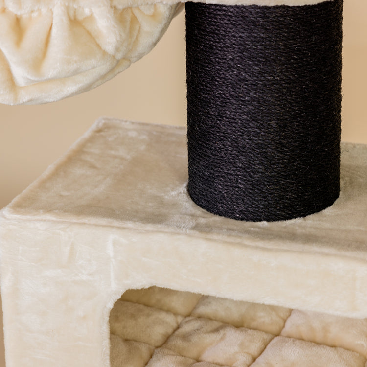 Cat Scratcher Royalty Retreat Blackline (Beige)