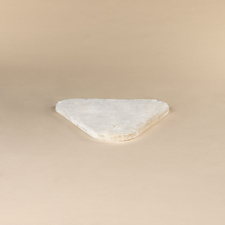 Large, Cream Lying Area Step Triangular For Royalty (for 12, 15 or 20 cm poles)