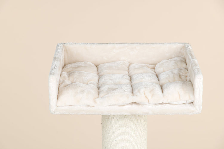 Cat Tree Royalty de Luxe (Cream)