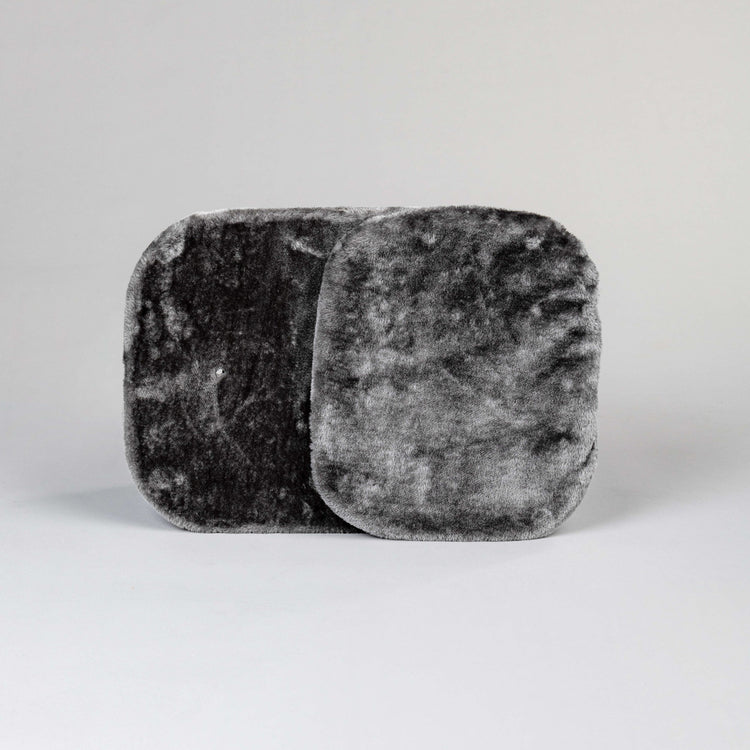 Middle Panel Cushion Dark Grey, Devon Rex