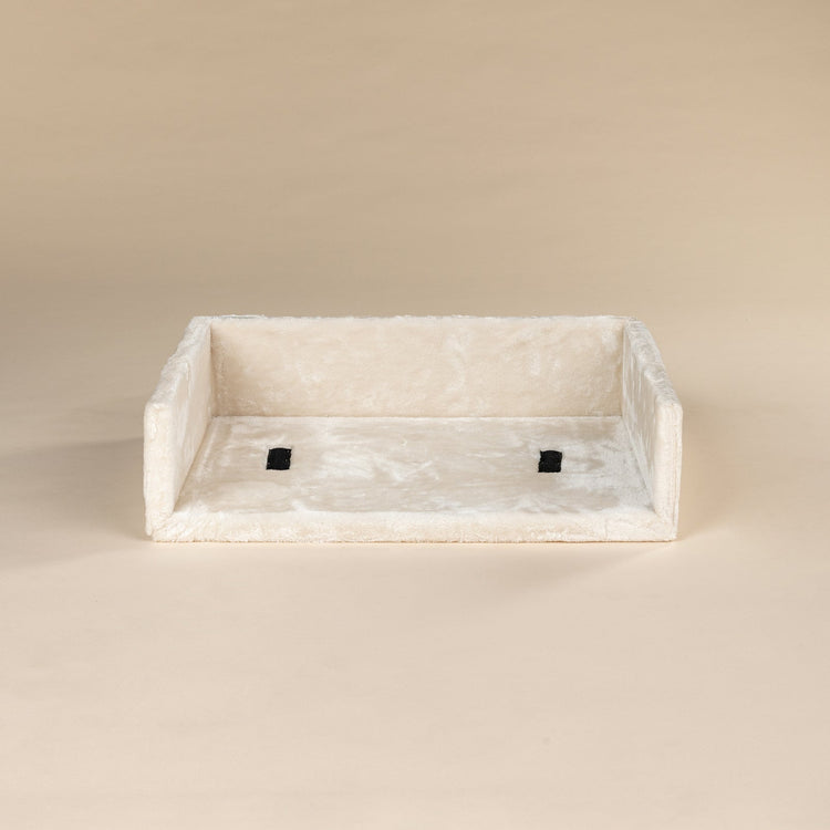 Cream Lounge Lying Area (incl. cushion)