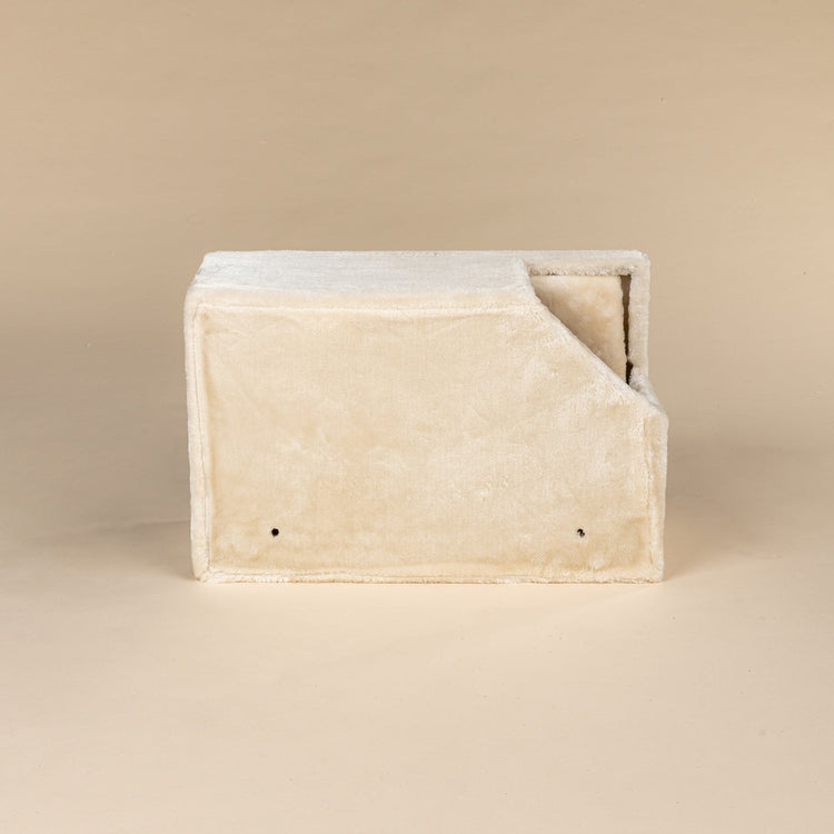 Playhouse Cream, Corner Coon 55 x 35 x 25 cm (incl. cushion)