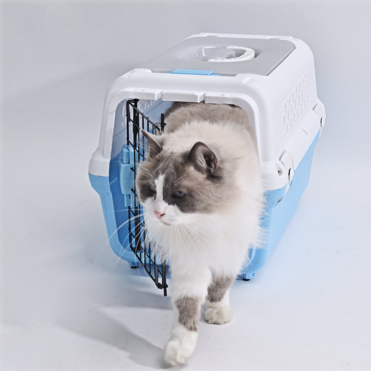 Travel basket with steel door for cats and dogs (blue) 50 x 50 x 35 cm