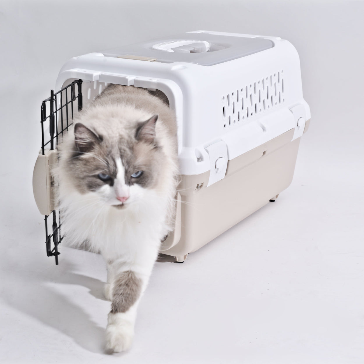 Travel basket with steel door for Cat & Dog (Cappuccino) 50 x 50 x 35 cm