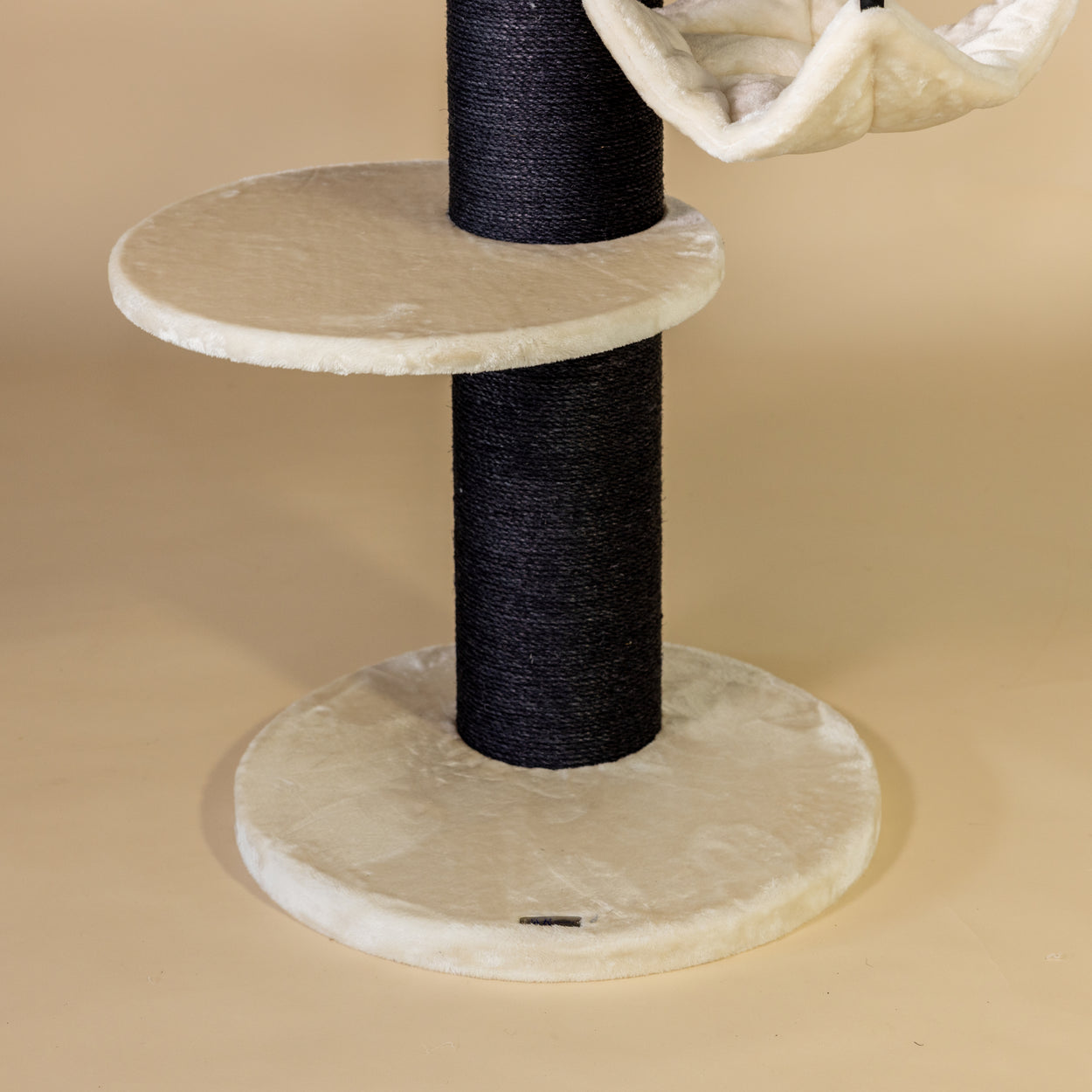 Cat Tree Maine Coon Sleeper Blackline Crown (Cream)