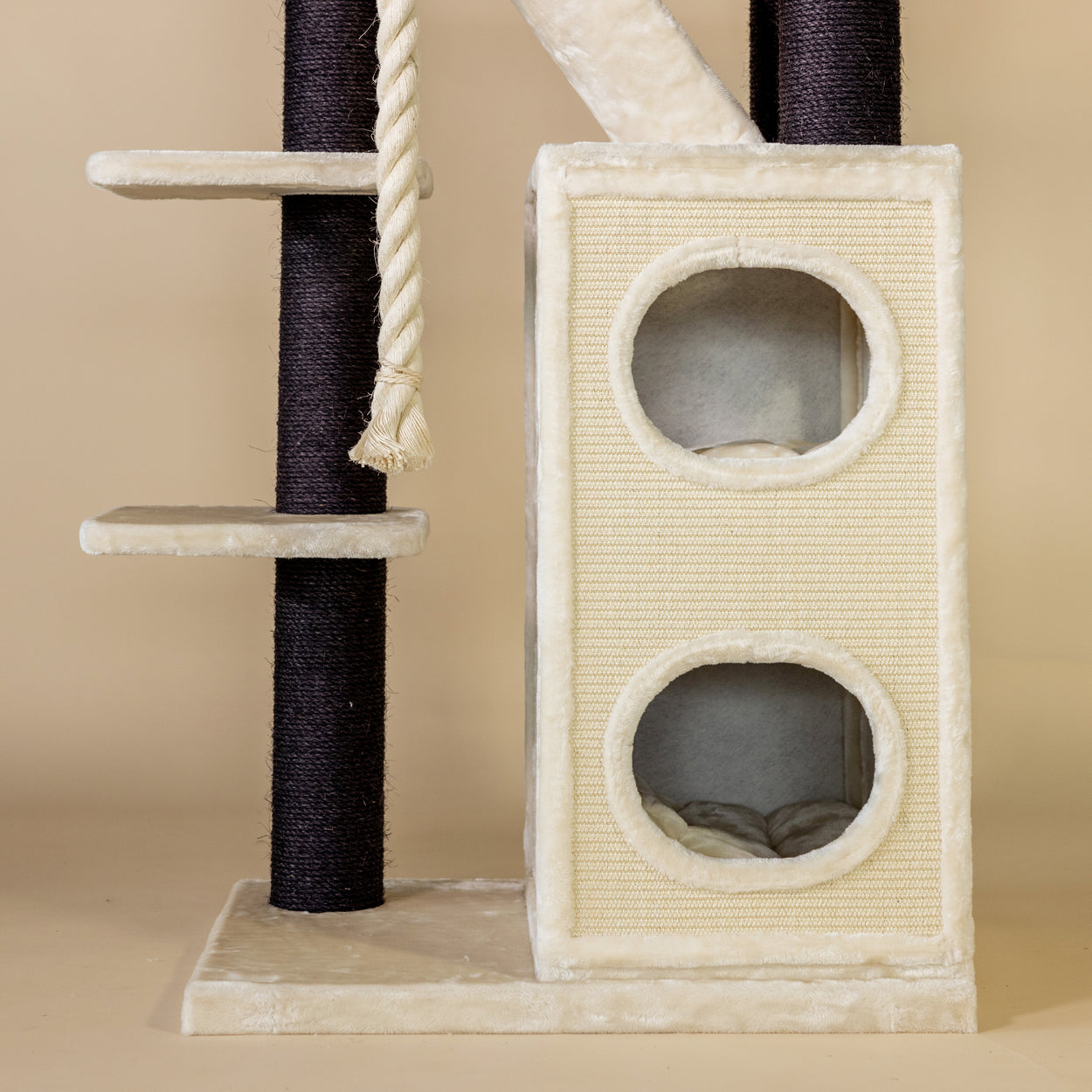 Cat Tree Cat Penthouse Blackline Plus (Cream)