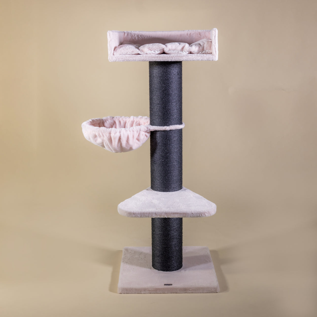 Cat Tree Royalty Blackline de Luxe (Pink Teddy)