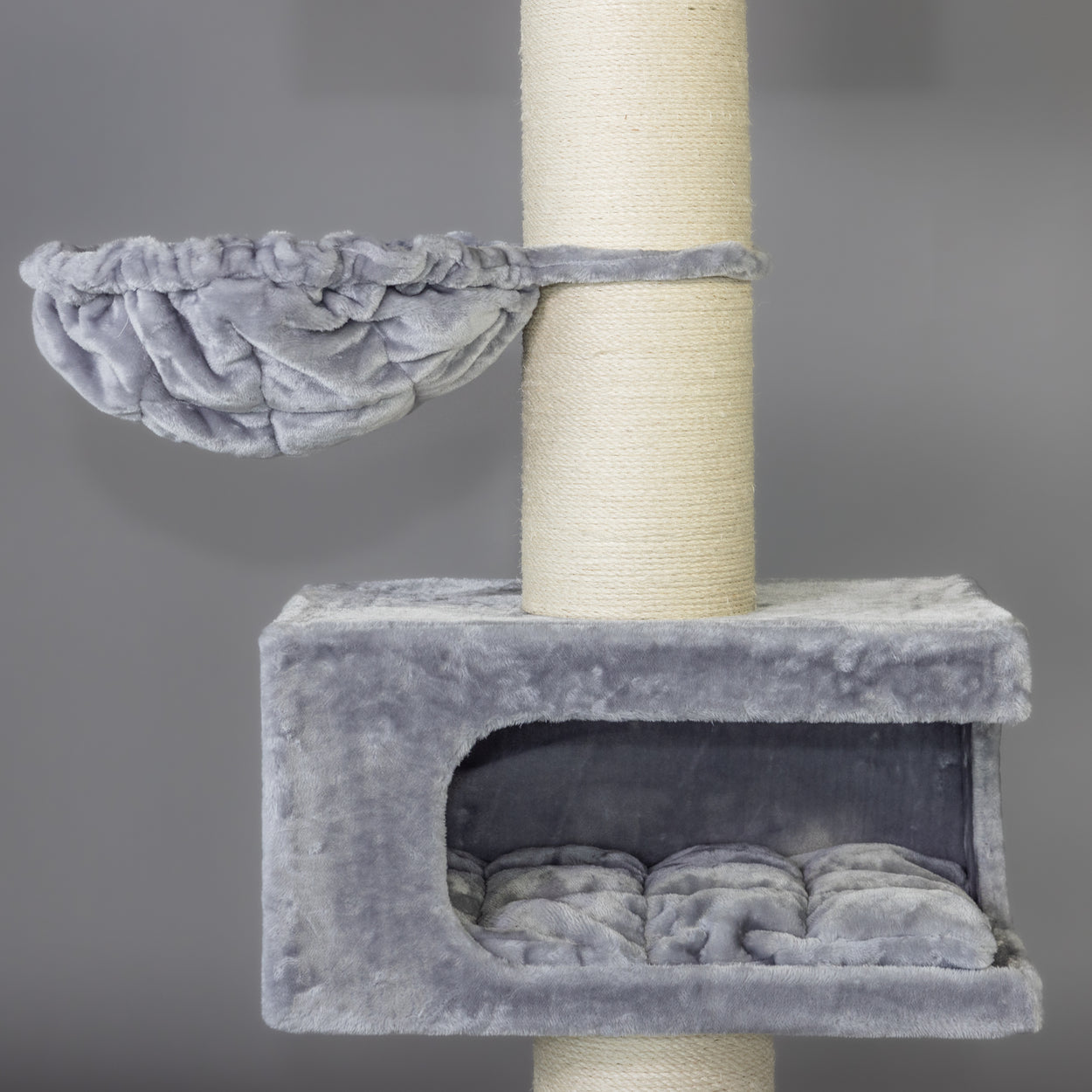 Cat Scratcher Royalty Retreat (Light Grey)