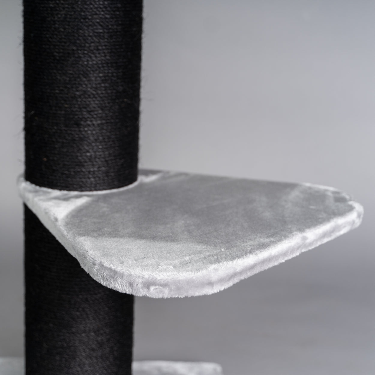 Cat Tree Maine Coon Lounge Blackline (Light Grey)