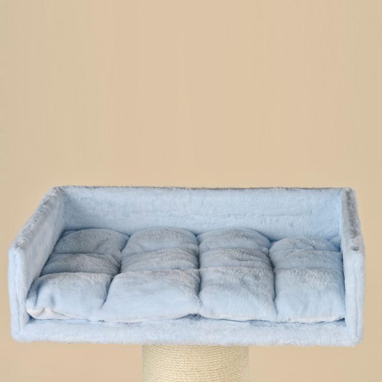 Cat Tree Royalty (Blue Teddy)