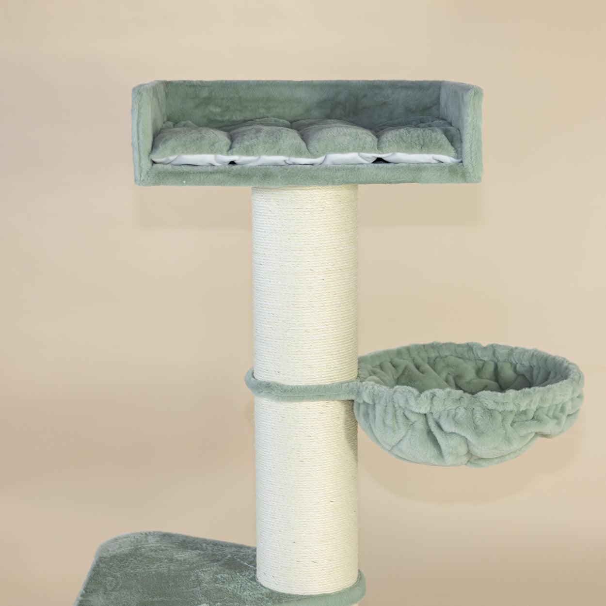 Cat Tree Royalty de Luxe (Pistachio Teddy)