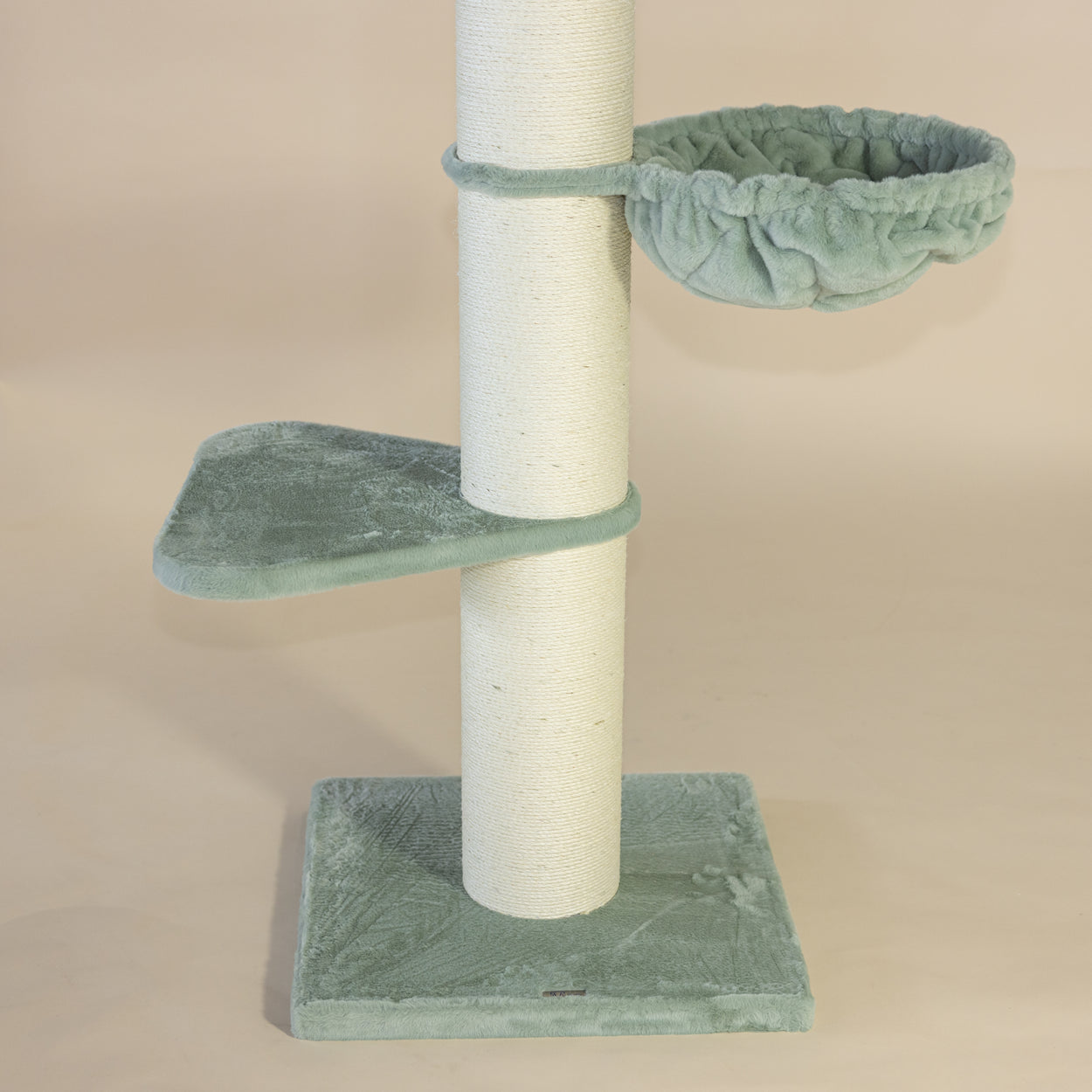 Cat Tree Royalty de Luxe (Pistachio Teddy)