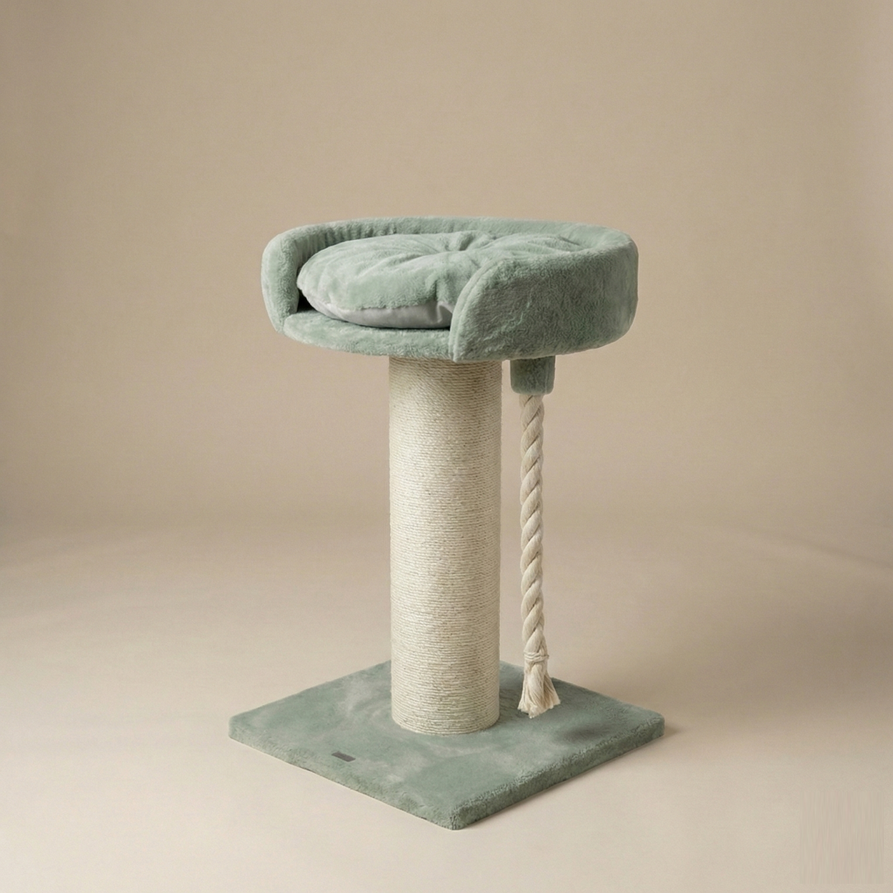 Cat Tree Chartreux (Pistachio Teddy)