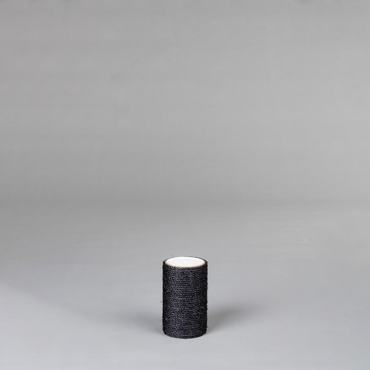 Sisal pole 17.5 cm x 12 cmØ - M8 (Blackline)