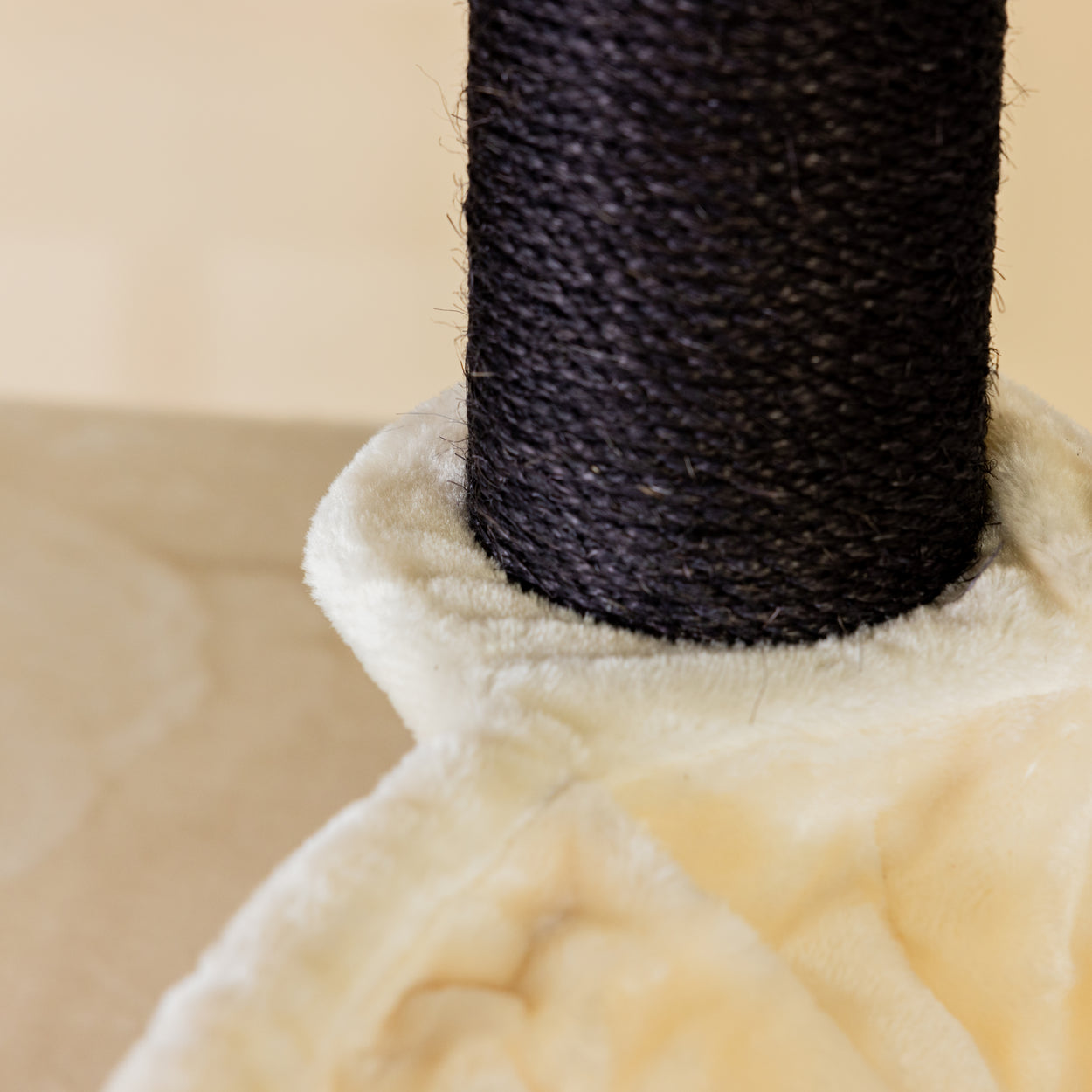 Cat Tree for Large Breeds - Panther XXL Blackline (Beige)