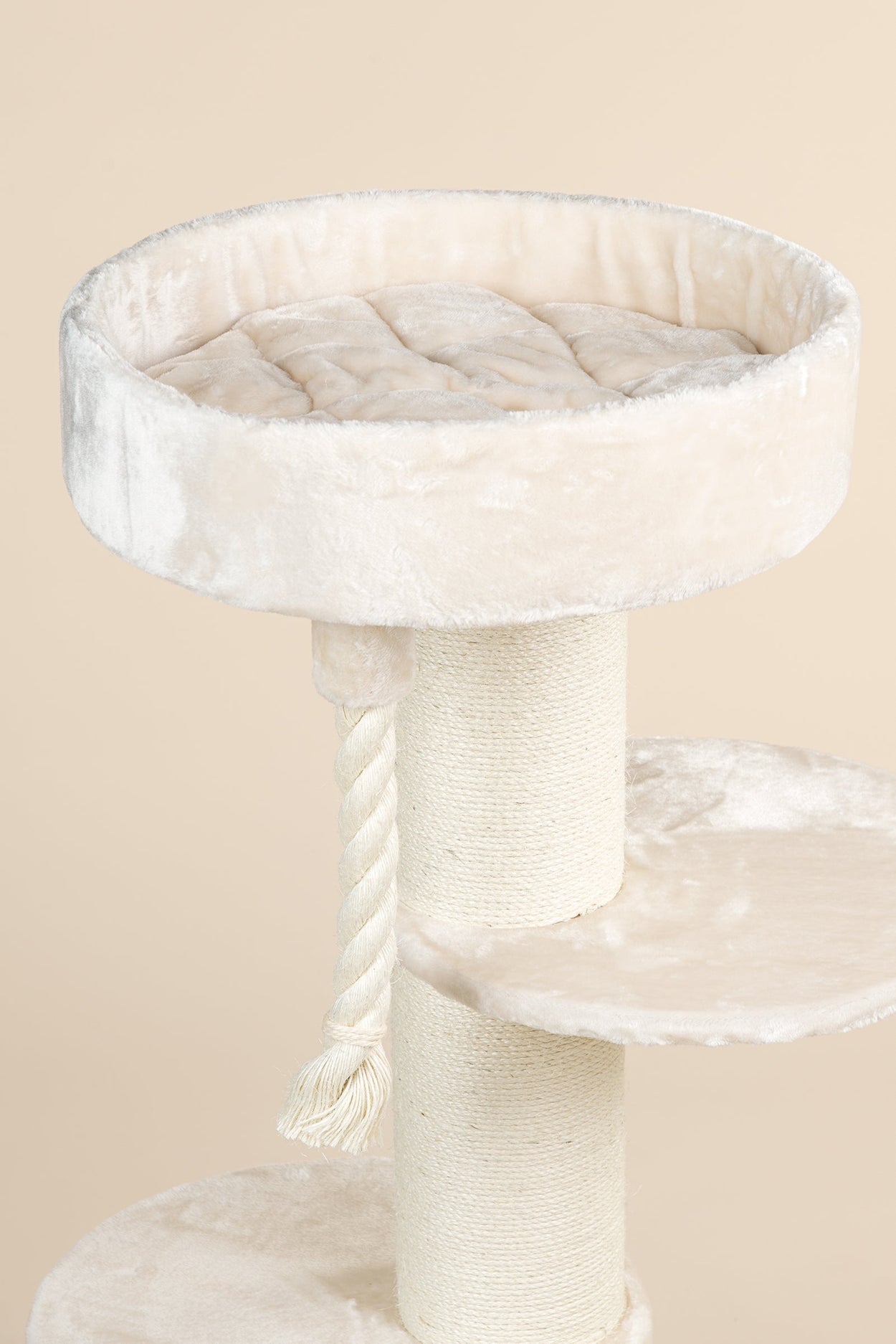 Cat Tree Maine Coon Sleeper (Cream)