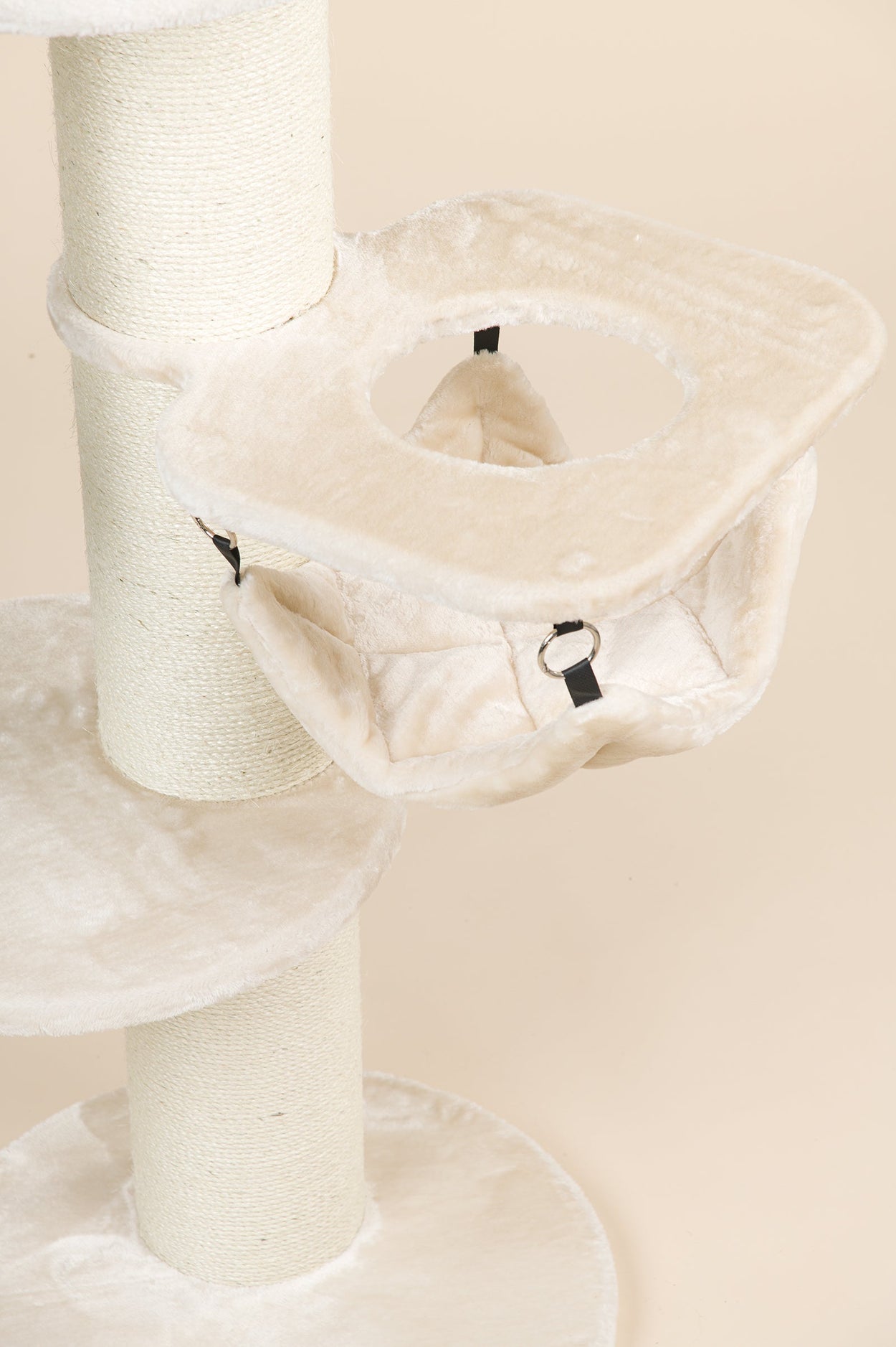 Cat Tree Maine Coon Sleeper Crown (Cream)