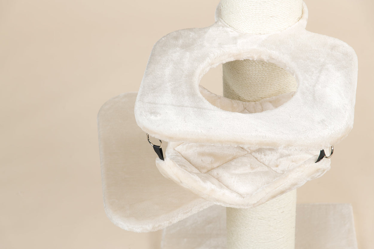 Cat Tree Royalty Crown (Cream)