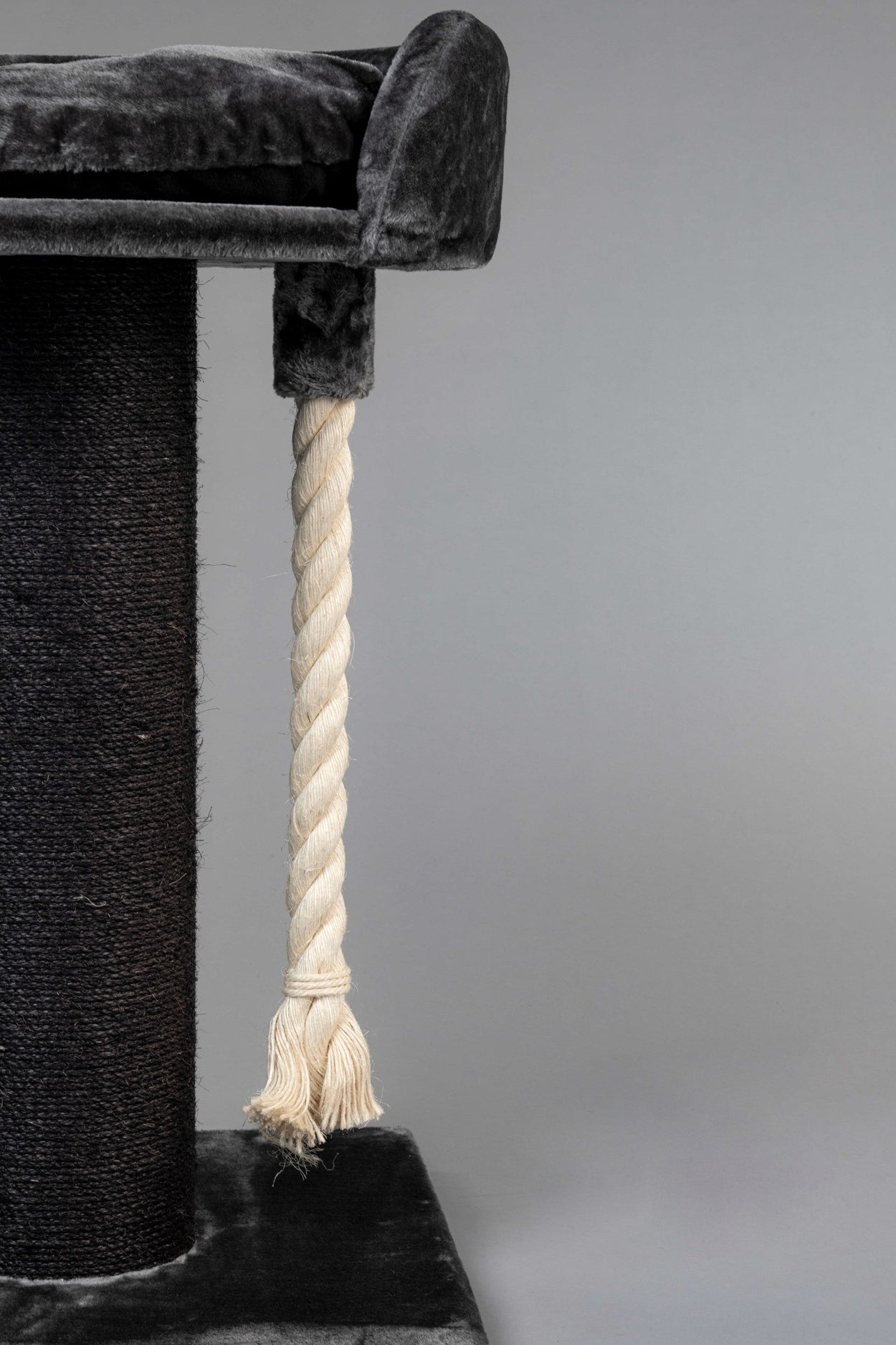 Cat Tree Chartreux Blackline (Dark Grey)