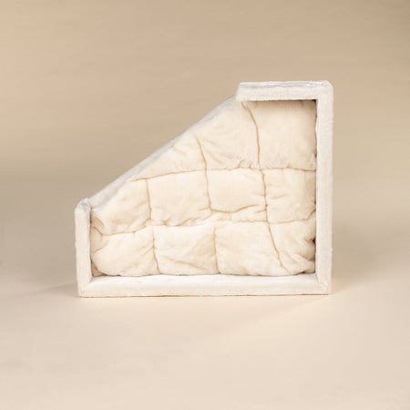 Cream Lounge Lying Area Corner Coon (incl. cushion)