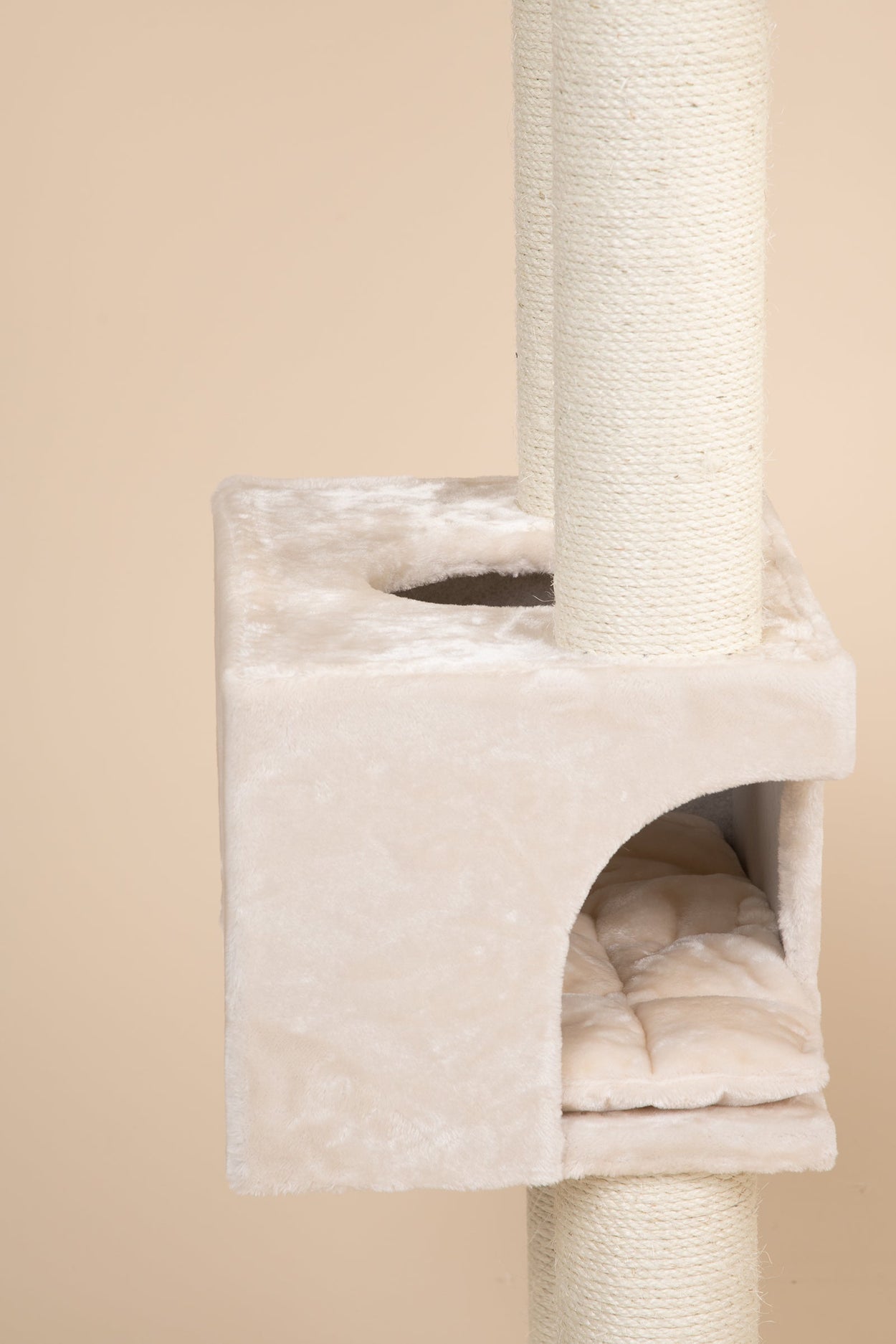 Playhouse Cream, Catdream 50 x 36 x 30 cm (incl. cushion)