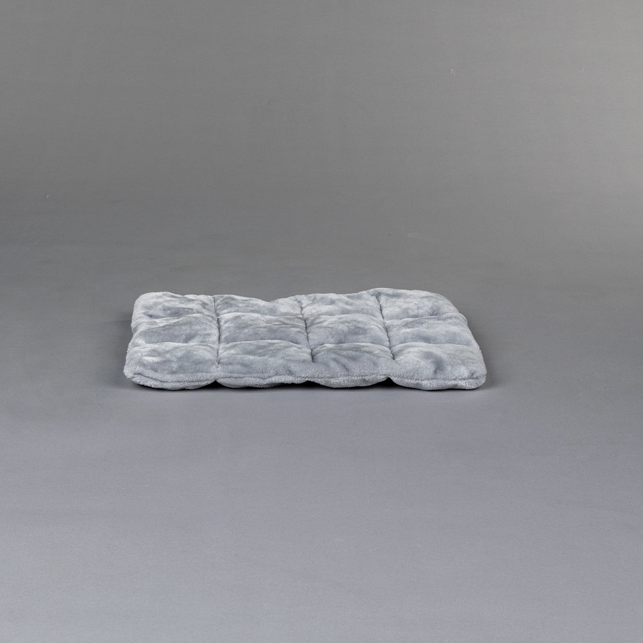 Playhouse Light Grey, Catdream 50 x 36 x 30 cm (incl. cushion)