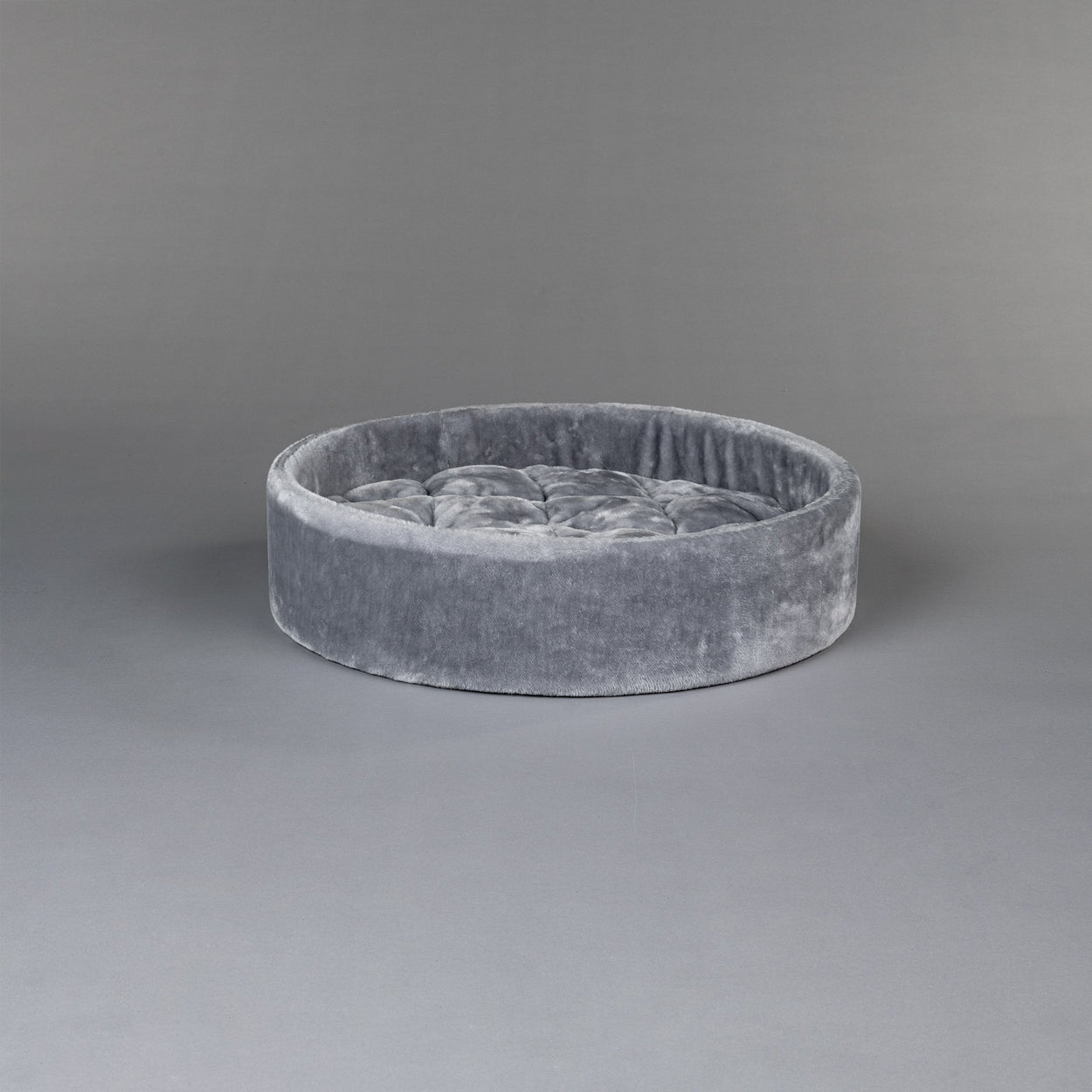 Light Grey, 60 cm Diameter Round Sleeper Seat (incl. cushion)