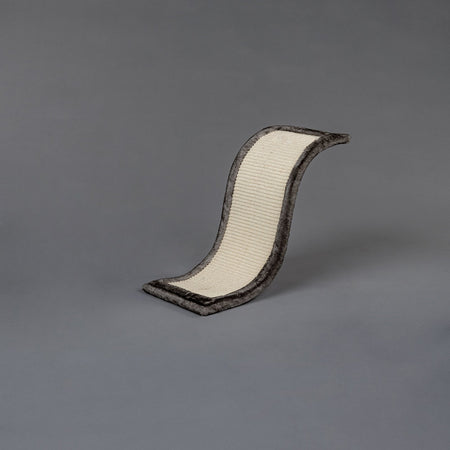 Curve Scratching Board, Kilimandjaro (Taupe)